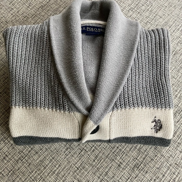 US Polo Assn Men’s Grey Stripe Cardigan Collared Button Down Embroidered Logo - Picture 11 of 11